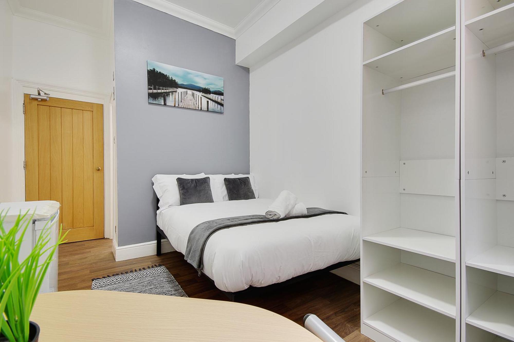 Hotel Azure Beach 본머스 외부 사진